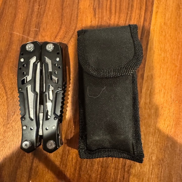 NEW unbranded multitool - Picture 1 of 2